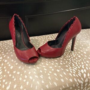 Gianni Bini heels size 7.5